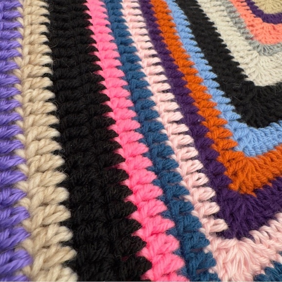 NWT Handmade Crochet Star Blanket 44” - Picture 3 of 8